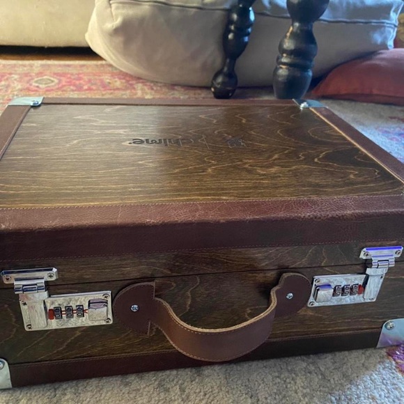 Shoe Surgeon X Chime Collab Nike Custom Sneakers - Picture 4 of 4